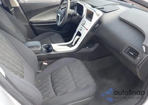 2012 Chevrolet Volt z USA, uszkodzony, nr VIN 1G1RA6E42CU124134